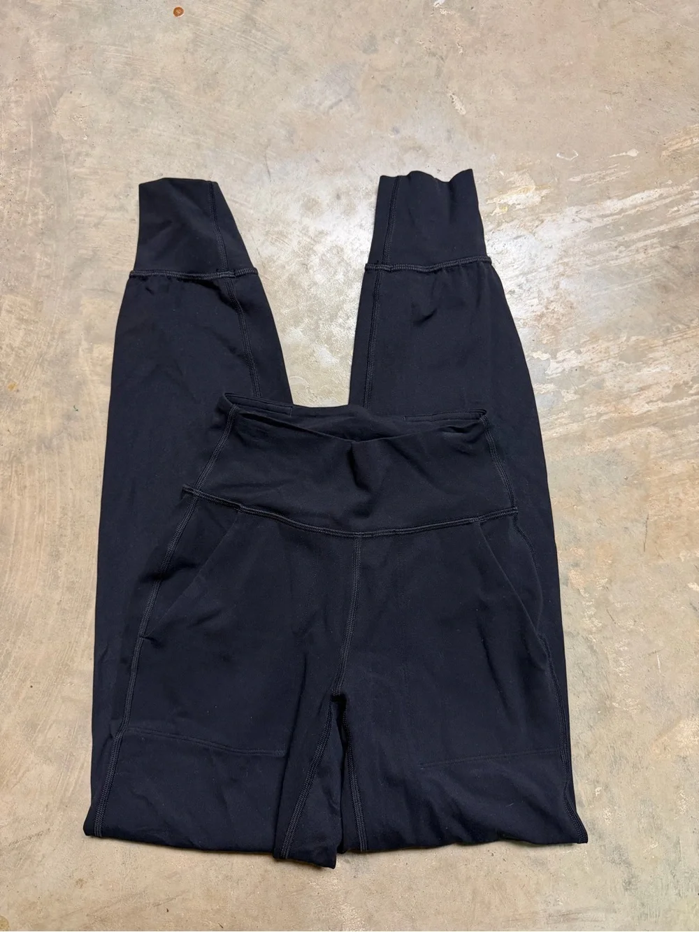black Lululemon Align Joggers